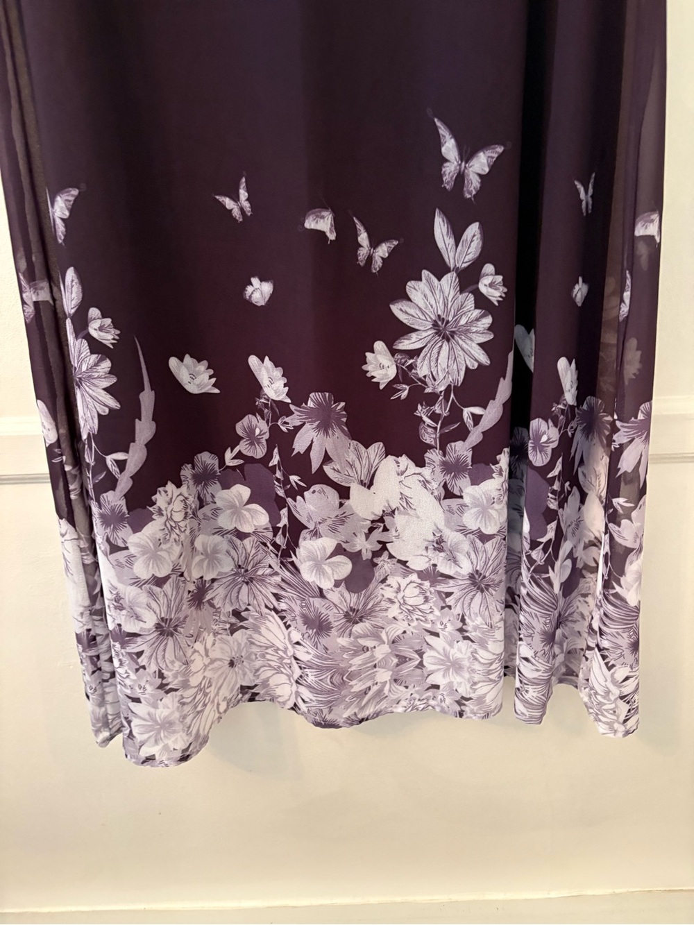 Tendency Women’s Sleeveless Black Maxi Dress Lined W Gray & White Flowers SZ M - Picture 3 of 7